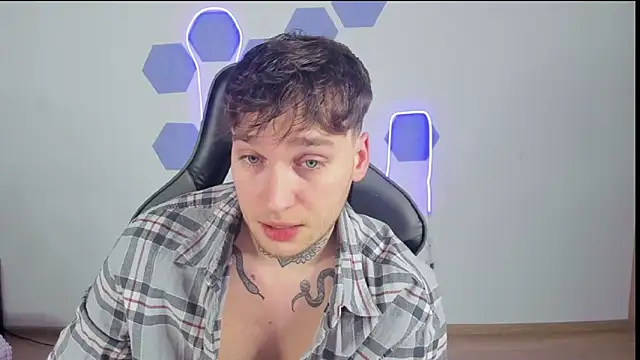 Chris Tyson online show from 25, 12, 2024