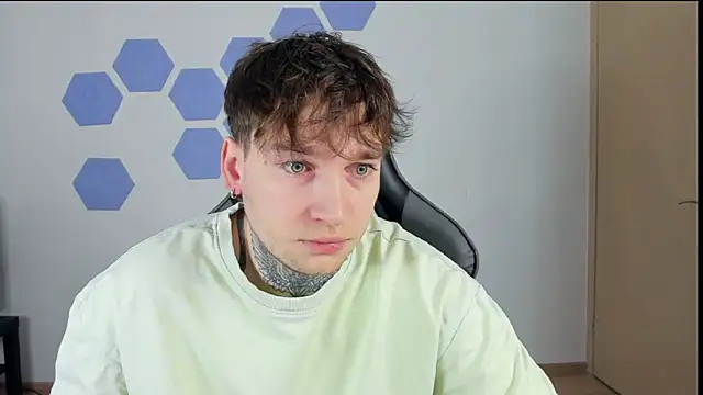 Chris Tyson online show from 18, 1, 2025