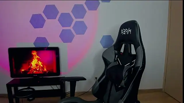 Chris Tyson online show from 24, 2, 2025