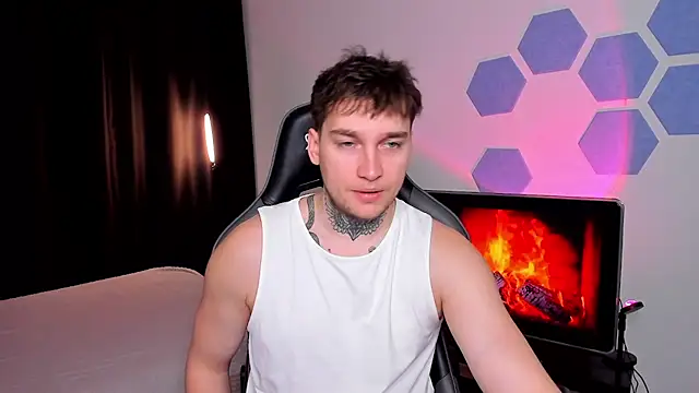 Chris Tyson online show from 21, 12, 2025