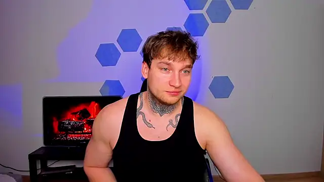 Chris Tyson online show from 5, 4, 2026