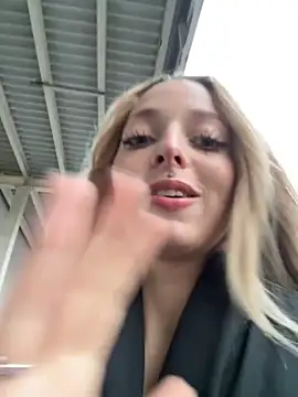 LoraaDoll online show from 14, 10, 2025