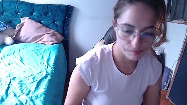 Snapshot of Kate_lorens9 chatting on 21, 7, 2026 Kate lorens9 online show from 21, 7, 2026