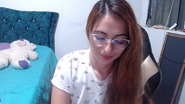 Snapshot of Kate_lorens9 chatting on 23, 7, 2026 Kate lorens9 online show from 23, 7, 2026