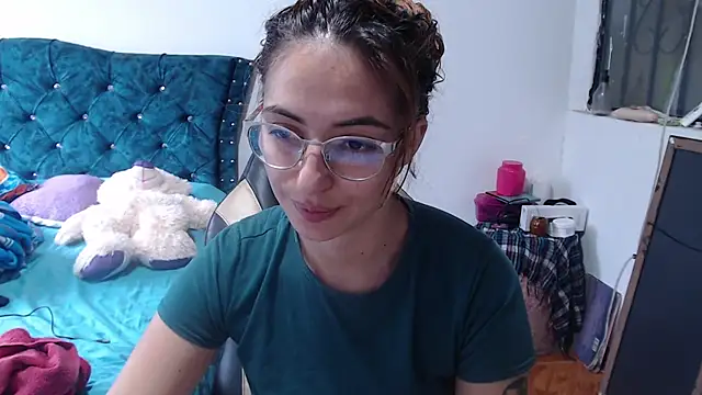 Snapshot of Kate_lorens9 chatting on 23, 7, 2026 Kate lorens9 online show from 23, 7, 2026