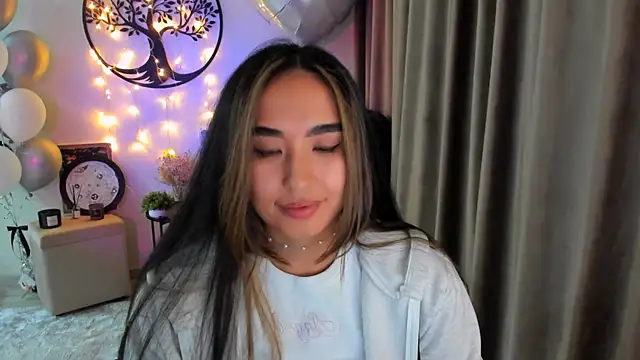 worldofkim online show from 25, 3, 2026