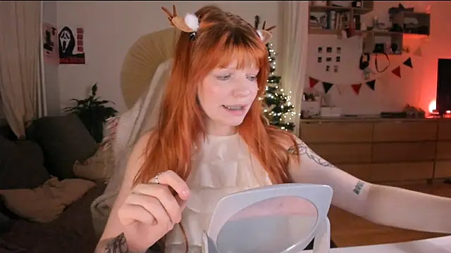 lil lia online show from 18, 12, 2025