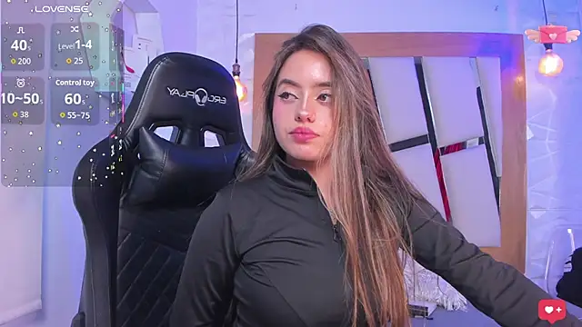 ary cooper  online show from 24, 10, 2025