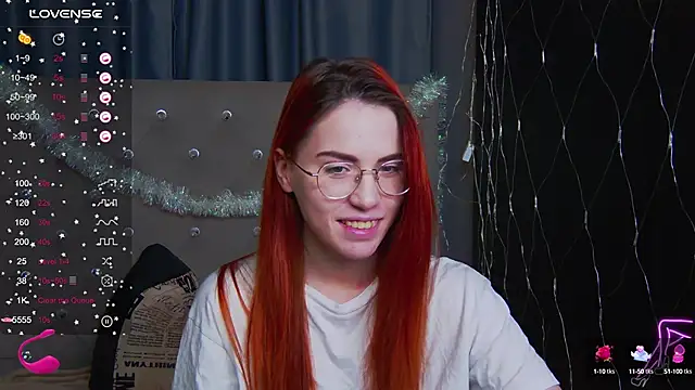 Snapshot of EmilyKents chatting on 6, 1, 2025 EmilyKents online show from 6, 1, 2025