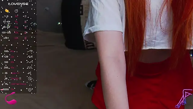Snapshot of EmilyKents chatting on 6, 1, 2025 EmilyKents online show from 6, 1, 2025