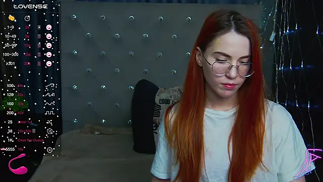 Snapshot of EmilyKents chatting on 15, 1, 2025 EmilyKents online show from 15, 1, 2025