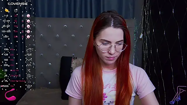 Snapshot of EmilyKents chatting on 18, 1, 2025 EmilyKents online show from 18, 1, 2025