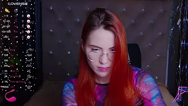 Snapshot of EmilyKents chatting on 27, 1, 2025 EmilyKents online show from 27, 1, 2025