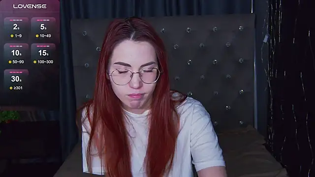 Snapshot of EmilyKents chatting on 23, 3, 2025 EmilyKents online show from 23, 3, 2025