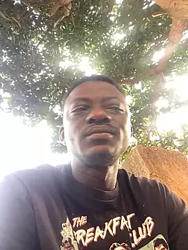 Snapshot of BigBrotherFreak chatting on 10, 1, 2026 BigBrotherFreak online show from 10, 1, 2026