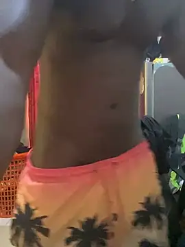 Snapshot of BigBrotherFreak chatting on 1, 4, 2026 BigBrotherFreak online show from 1, 4, 2026