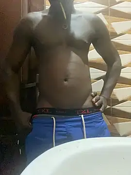 Snapshot of BigBrotherFreak chatting on 15, 4, 2026 BigBrotherFreak online show from 15, 4, 2026