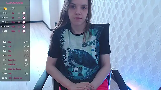 LisaHeart online show from 23, 2, 2025