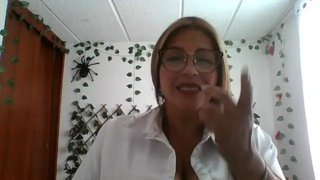 RossanaLionheart online show from 30, 10, 2025