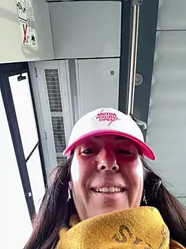 eveangelll online show from 16, 4, 2026