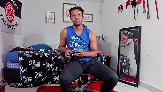 AlejoKhalifa  online show from 1, 12, 2025