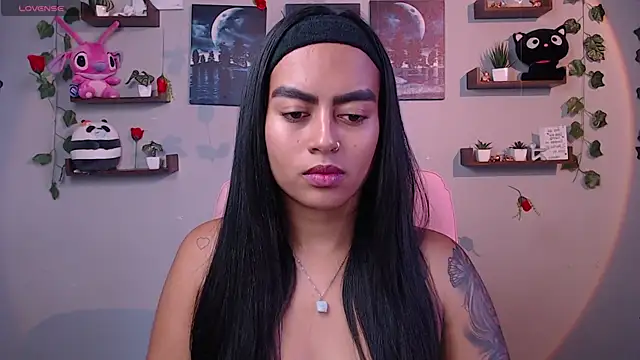 macey elliot  online show from 10, 3, 2025