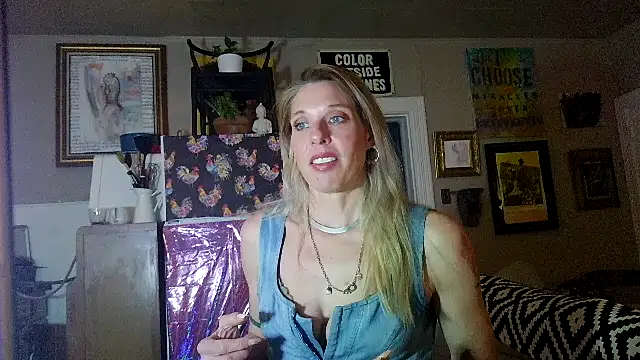 Glamazonx online show from 12, 3, 2026