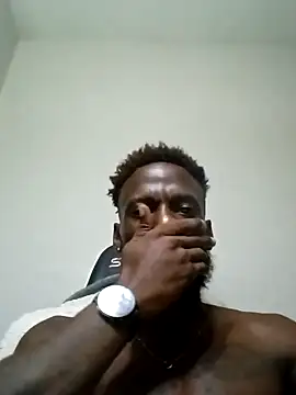 Snapshot of DaReal_Kyng_Chocolick chatting on 17, 11, 2025 DaReal Kyng Chocolick online show from 17, 11, 2025