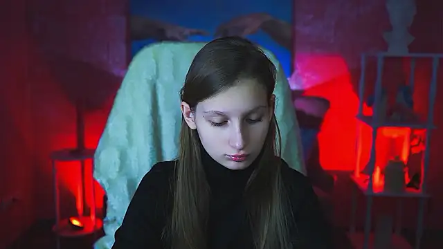 EllaHorton online show from 3, 12, 2024