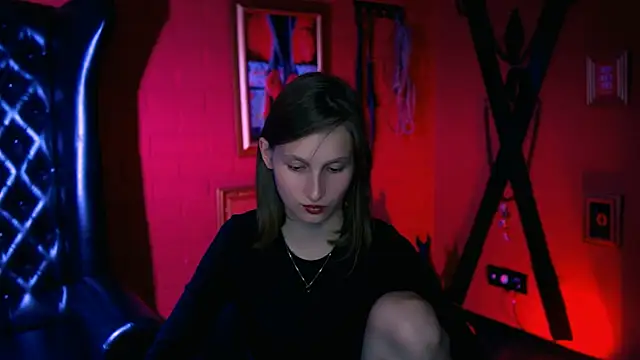 EllaHorton online show from 11, 9, 2025