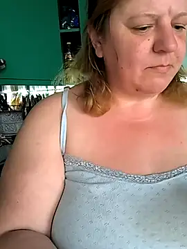 jusichka online show from 9, 3, 2025