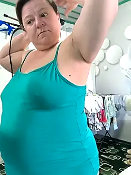 Snapshot of jusichka chatting on 5, 4, 2026 jusichka online show from 5, 4, 2026