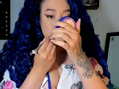 kat apple online show from 24, 2, 2025