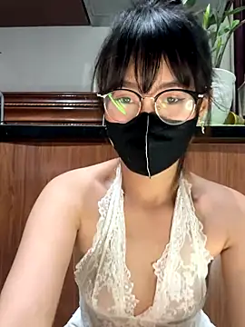 Snapshot of Na-Sweety chatting on 27, 10, 2025 Na-Sweety online show from 27, 10, 2025