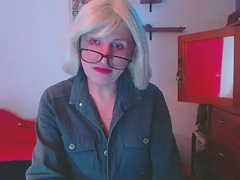 LorenJade online show from 23, 12, 2025