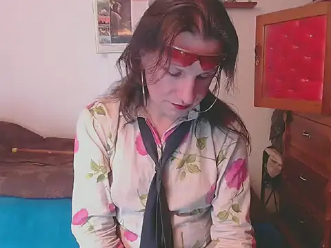 LorenJade online show from 16, 1, 2026