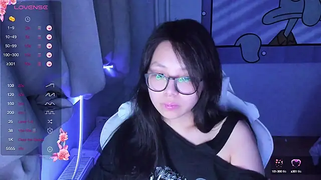 Snapshot of maydaykimmy chatting on 6, 1, 2025 maydaykimmy online show from 6, 1, 2025