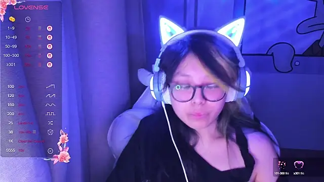 Snapshot of maydaykimmy chatting on 14, 2, 2025 maydaykimmy online show from 14, 2, 2025