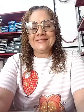 Snapshot of sophiahunt286 chatting on 14, 2, 2026 sophiahunt286 online show from 14, 2, 2026