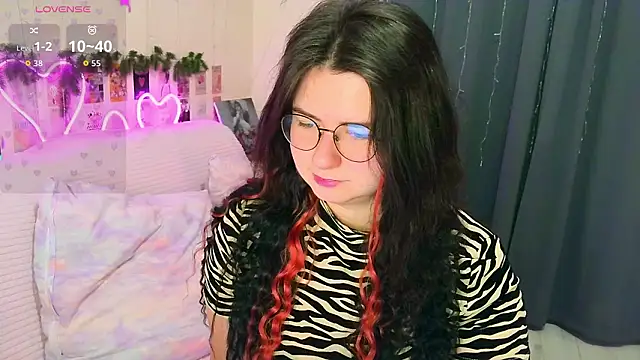 Snapshot of ss-katekisa-ss chatting on 3, 3, 2026 ss-katekisa-ss online show from 3, 3, 2026