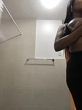 SUUKAM online show from 11, 2, 2025