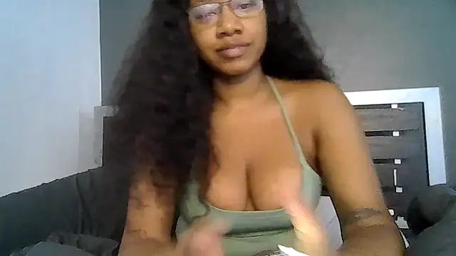 Snapshot of goddessdaisysky chatting on 4, 6, 2026 goddessdaisysky online show from 4, 6, 2026
