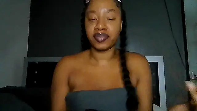 Snapshot of goddessdaisysky chatting on 21, 6, 2026 goddessdaisysky online show from 21, 6, 2026