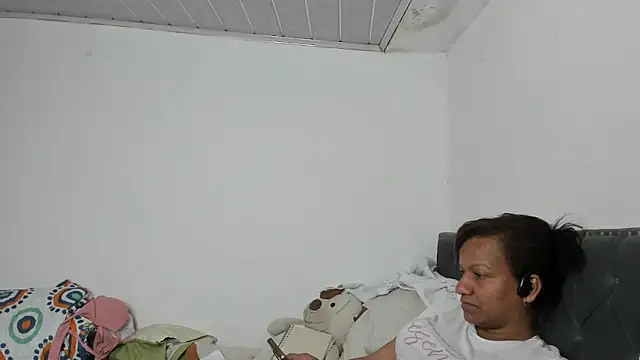 Laflaka22 online show from 2, 10, 2025