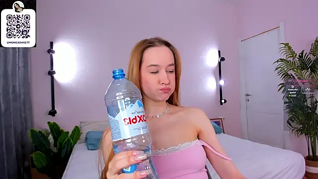 Sweett Monica online show from 6, 4, 2026