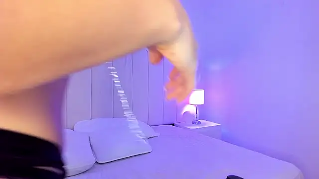 Barbiieee online show from 5, 3, 2026