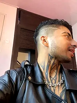 JuanCamiilo 66 online show from 14, 12, 2025