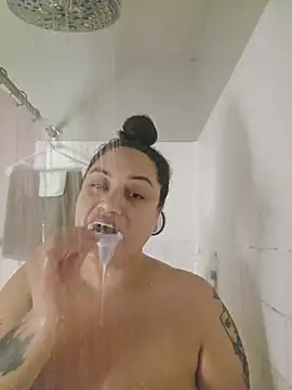 honeeyyy pot online show from 1, 12, 2025