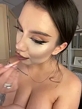 Snapshot of BamBam_XO chatting on 3, 2, 2025 BamBam XO online show from 3, 2, 2025