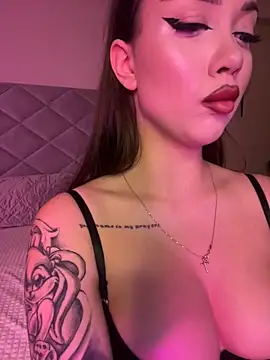 Snapshot of BamBam_XO chatting on 14, 3, 2025 BamBam XO online show from 14, 3, 2025